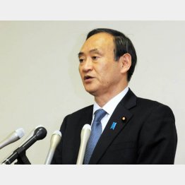 「テロ対策」と言うが…（写真は菅官房長官）／（Ｃ）日刊ゲンダイ