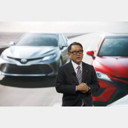 デトロイトの自動車ショーで記者会見した豊田章男社長（Ｃ）ロイター
