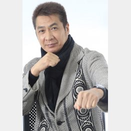 山川豊（Ｃ）日刊ゲンダイ