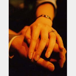 マッチング、即結婚とはいかない（Ｃ）日刊ゲンダイ