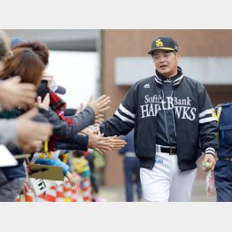 「工藤！」と監督が呼び捨てにされることはないだろうが…（Ｃ）日刊ゲンダイ