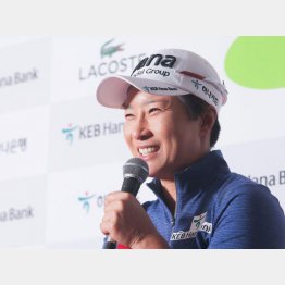 引退後はプロの練習環境改善に取り組む朴セリ（提供写真）