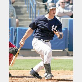 ポサダが素手で打っていたのには理由がある（Ｃ）日刊ゲンダイ