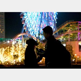 運命の相手に出会えるか…（Ｃ）日刊ゲンダイ