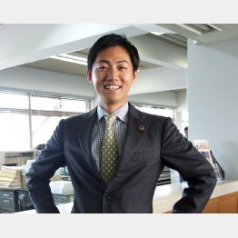 出直し市長選で再選した藤井浩人氏（Ｃ）日刊ゲンダイ