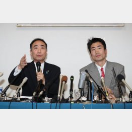 籠池家は闘う（籠池泰典理事長と長男の佳茂氏）／（Ｃ）日刊ゲンダイ