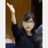 この緊迫時に…（Ｃ）日刊ゲンダイ