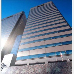 シェア７割、どうする公取（Ｃ）日刊ゲンダイ