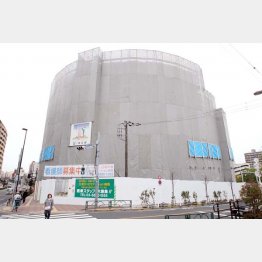 建設中の江東リハビリテーション病院（Ｃ）日刊ゲンダイ