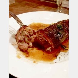 肉汁が実に豊かな一品（Ｃ）日刊ゲンダイ