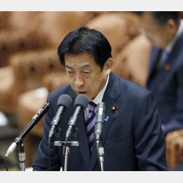 自民ＰＴの提言を通してはダメだ（塩崎厚労相）／（Ｃ）日刊ゲンダイ