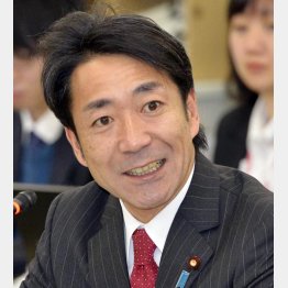 経産政務官を辞任（Ｃ）共同通信社