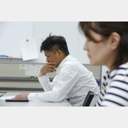 アイツの処遇をどうするか…（Ｃ）日刊ゲンダイ