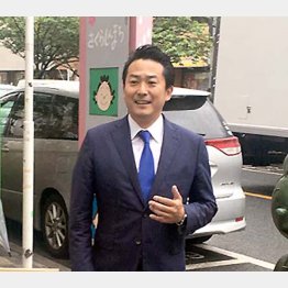 民進が１議席滑り込みか（毎朝駅頭に立つ山口候補）／（Ｃ）日刊ゲンダイ