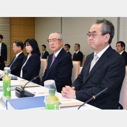 「祈っているだけでよい」の発言も（有識者会議）／（Ｃ）共同通信社