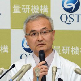 記者会見する量子科学技術研究開発機構の明石真言執行役（Ｃ）共同通信社