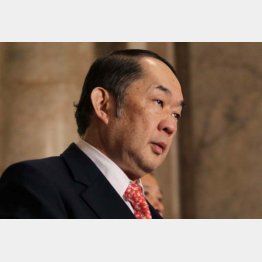 共謀罪の参院本会議にのぞむ金田法相（Ｃ）日刊ゲンダイ