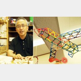 「キュボロ」の遊び方を教えてくれる藤田さん（左）とお手製のジオフィクス（Ｃ）日刊ゲンダイ