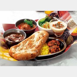 ロイヤルホストのカレー（提供写真）