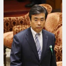 次官ポストがかかっている（Ｃ）日刊ゲンダイ