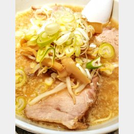 大慶の豚骨醤油ラーメン（Ｃ）日刊ゲンダイ
