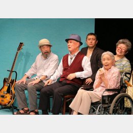 劇団俳優座LABO公演「転がる石に苔むさず」／（提供写真）