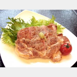 料亭「浮月楼」別館のレストランで「浮殿」で提供されているＴＥＡ豚（Ｃ）日刊ゲンダイ