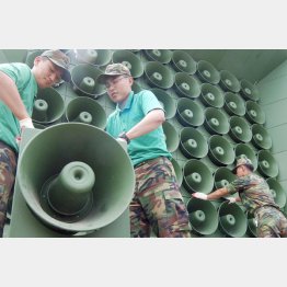 韓国軍が金正恩をおちょくるために用いている拡声器（Ｃ）共同通信社