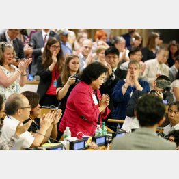 核兵器禁止条約は７月に採択された（Ｃ）共同通信社