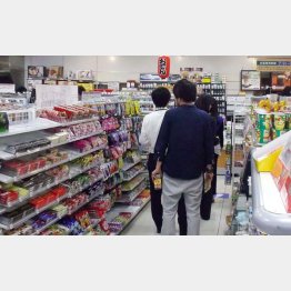 いずれ店内の雰囲気も激変する？（Ｃ）日刊ゲンダイ