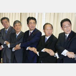 潔く身を引くべき（Ｃ）日刊ゲンダイ