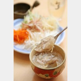 合う酒=ハイボール（Ｃ）日刊ゲンダイ