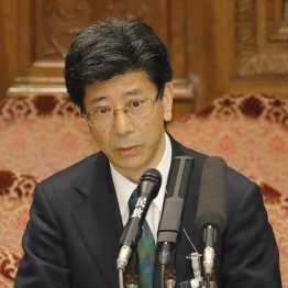 辞めずにいられるのはどういうメンタルなのか（Ｃ）日刊ゲンダイ