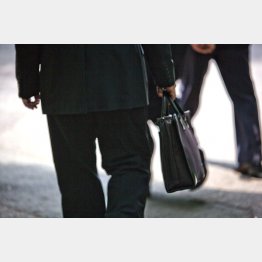 職探しは続く…（Ｃ）日刊ゲンダイ