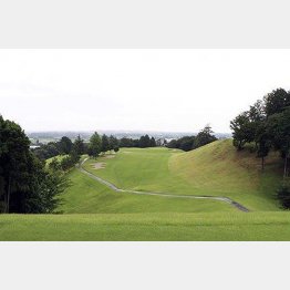 コース内の池で水遊び体験（ＨＰから）