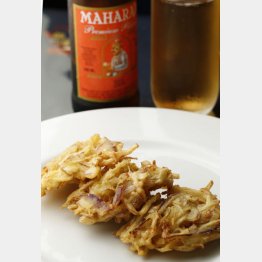 合う酒＝インドビール、レモンサワー（Ｃ）日刊ゲンダイ