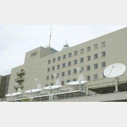 過労死問題を繰り返し報道してきた…（Ｃ）日刊ゲンダイ