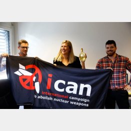 安倍首相本人からの祝福コメントはなし（Ｃ）共同通信社