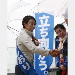 ７区の山尾志桜里氏（Ｃ）日刊ゲンダイ