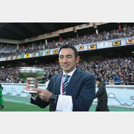 １４年、１５年の天皇杯を連覇した長谷川監督（Ｃ）Norio ROKUKAWA／Office La Strada