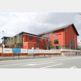 選挙後になって…（森友学園が運営予定だった「瑞穂の國記念小學院」）／（Ｃ）日刊ゲンダイ