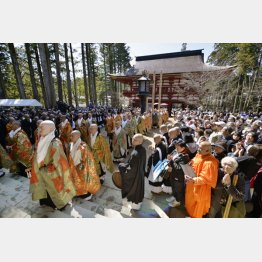 外国人に人気の高野山（Ｃ）共同通信社