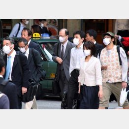 マスクで感染予防（Ｃ）日刊ゲンダイ