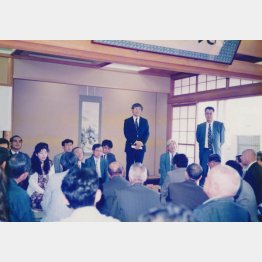 佐瀬一門の棋士たち（提供写真）