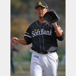 最善の契約を蹴り退団する松坂大輔（Ｃ）日刊ゲンダイ
