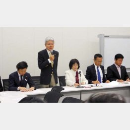 モリカケ問題追及チーム（立憲民主党）／（Ｃ）日刊ゲンダイ