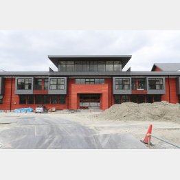 実地調査に関する質問にも回答なし（森友学園・瑞穂の國記念小學院の校舎）／（Ｃ）日刊ゲンダイ