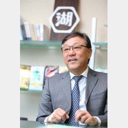 湖池屋の佐藤章社長（Ｃ）日刊ゲンダイ