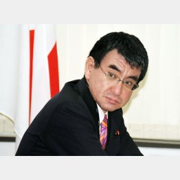 税金の無駄遣い撲滅は一体どこへやら（Ｃ）日刊ゲンダイ