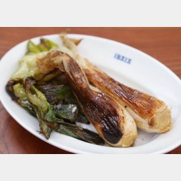 合う酒＝ミネラル感のあるすっきりとした白ワイン（Ｃ）日刊ゲンダイ